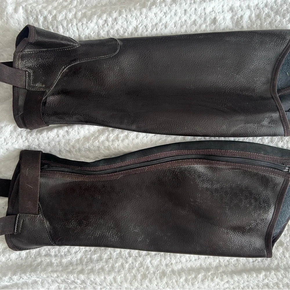 Saxon Brown Equileathr Half Chaps - L
